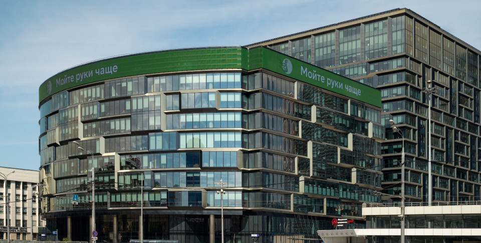 Медиафасад на здании Сбербанка