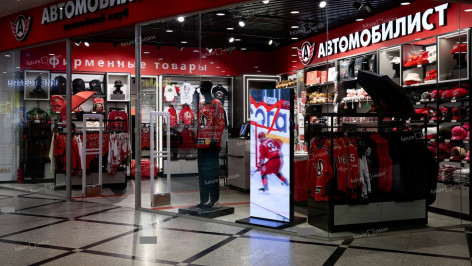 Светодиодный пилон для магазина ХК «Автомобилист»