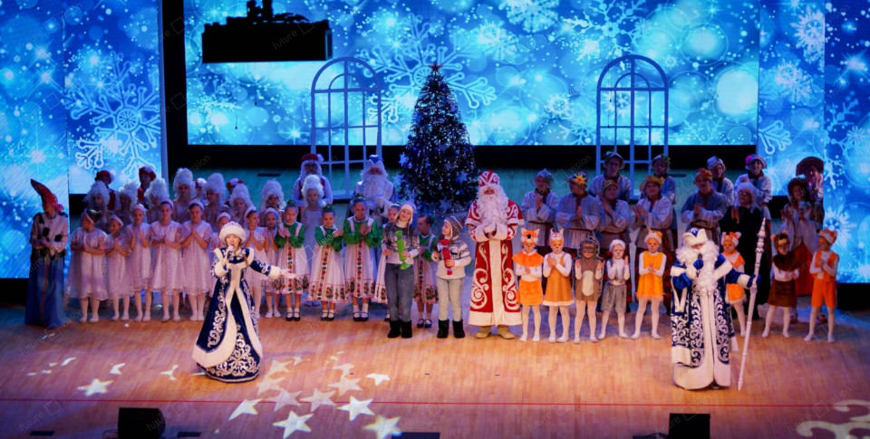 LED экран и LED кулисы на сцене, ДК «Кристалл»